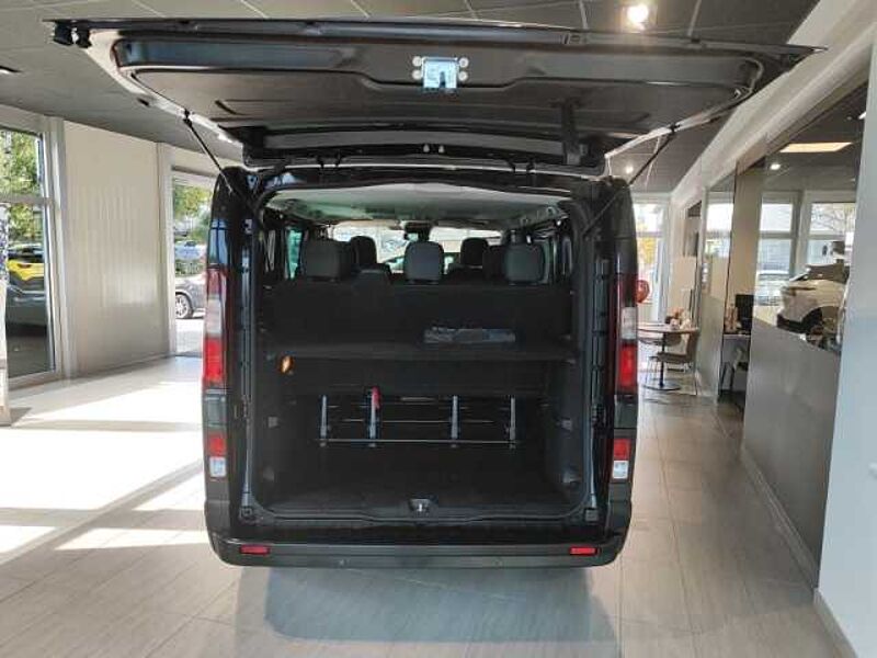 Nissan Primastar Kombi9 L1H1 2,8t dci150 MT TEKNA Navi digitales Cockpit LED Apple CarPl. für Gew